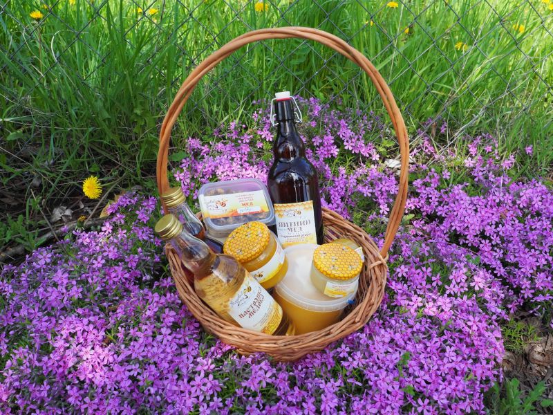 Medicinal tinctures from our apiary.2